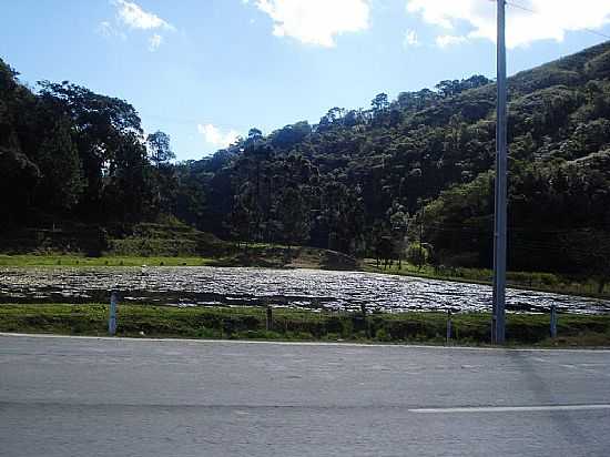 RIO BRANCO DO SUL-PR-LAGO NO BROMADO-PR-092-FOTO:ELTRO MOTORES ITAPERUU - RIO BRANCO DO SUL - PR