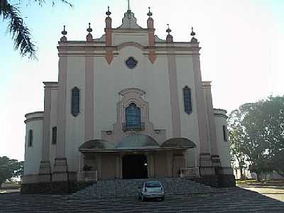 IGREJA MATRIZ FOTO 
JOS CARLOS FARINA  - ROLNDIA - PR