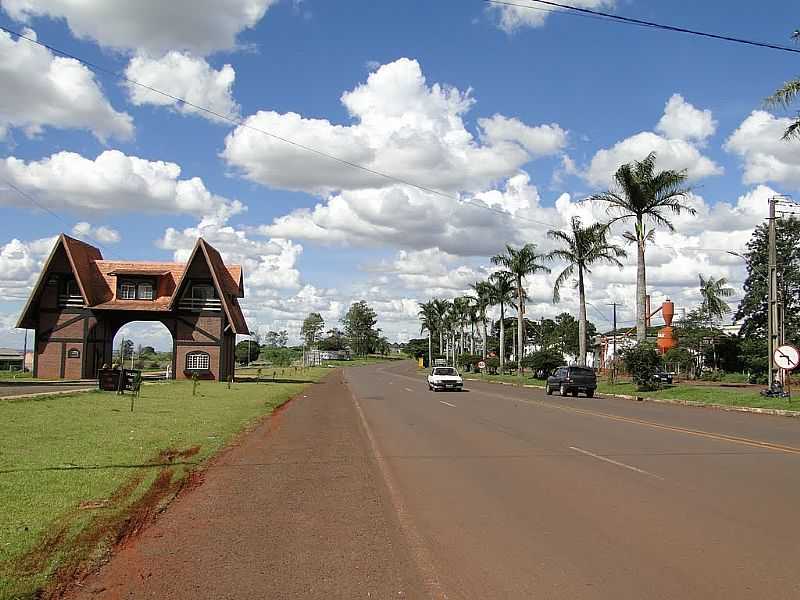 ROLNDIA-PR-PRTICO DE ENTRADA DA CIDADE-FOTO:JOS CARLOS FARINA - ROLNDIA - PR