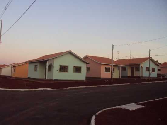CASA DA FAMLIA, POR BAIANO PINTOR - SABUDIA - PR