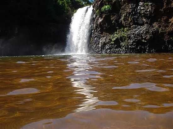 CACHOEIRA SALTO EM SALTO DO LONTRA-PR-FOTO:CLAUSIRJM - SALTO DO LONTRA - PR