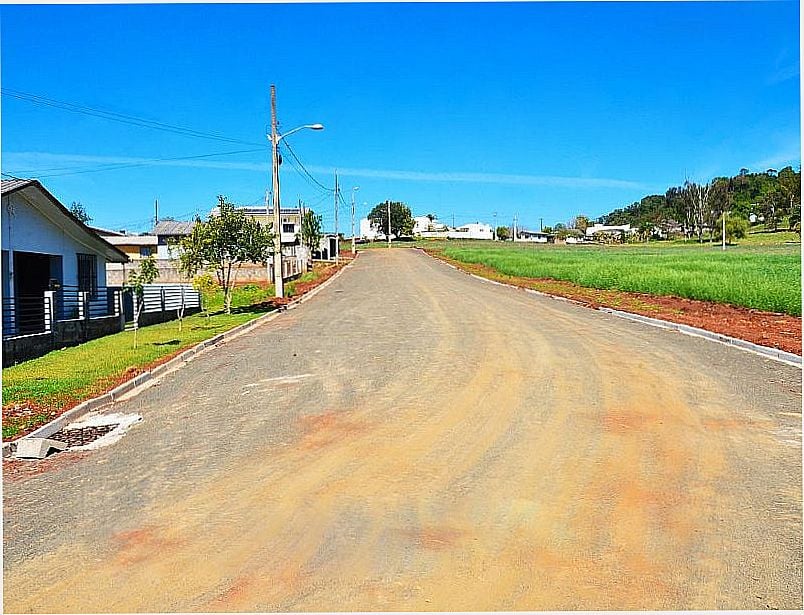 IMAGENS DA CIDADE DE SALTO DO LONTRA - PR - SALTO DO LONTRA - PR