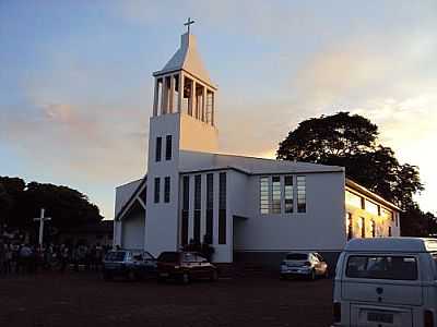 IGREJA-FOTO:IVO RAZABONI  - SANTA ELIZA - PR