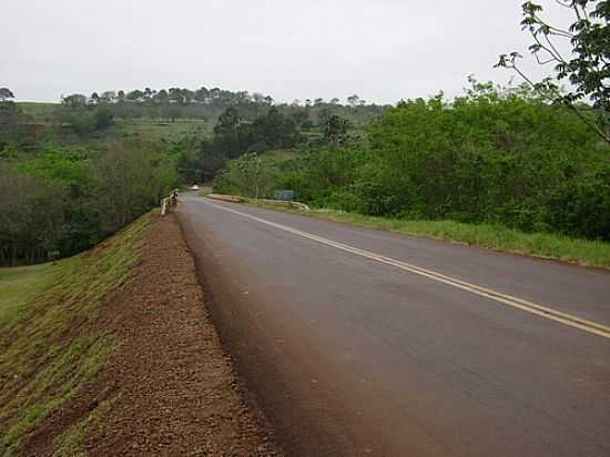 PONTE SOBRE O RIO SO FRANCISCO NA RODOVIA PR-488 EM SANTA HELENA-FOTO:RICARDO MERCADANTE - SANTA HELENA - PR