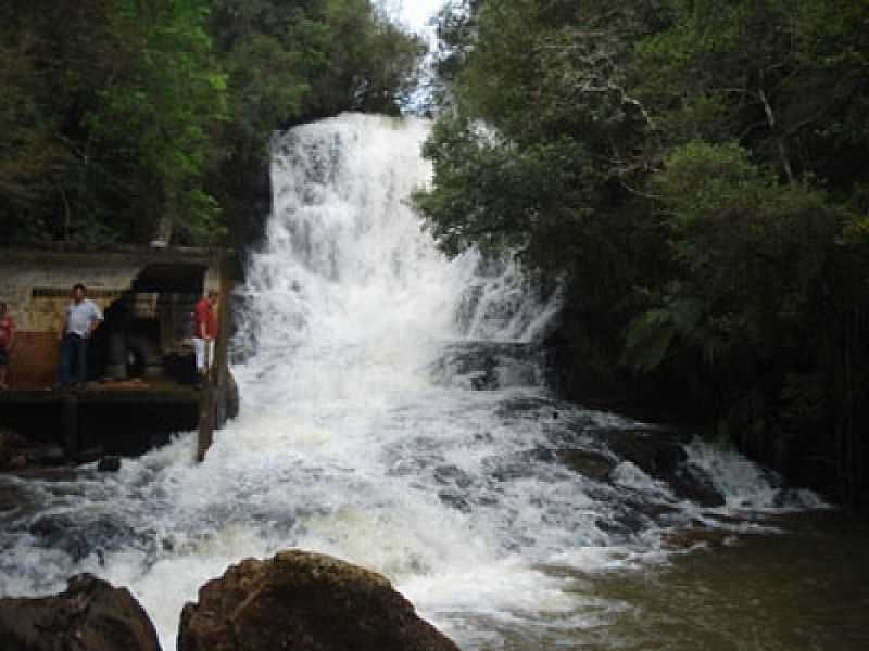 CACHOEIRA OURO VERDE - SANTA MARIA DO OESTE - PR