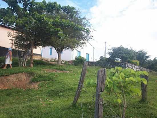 INDA-BA-IGREJA MATRIZ-FOTO:INDAI-BA.BLOGSPOT.COM.BR - INDA - BA