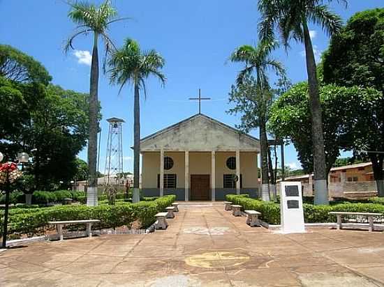 PRAA E IGREJA DE SANTO ANTNIO EM SANTO ANTNIO DO CAIU-FOTO:JOS MIGUEL DOS SANT - SANTO ANTNIO DO CAIU - PR