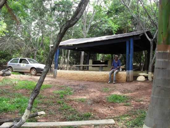 SALTO DO RIO CONGINHAS, POR LCIA FIGUEREDO - SANTO ANTNIO DO PARASO - PR