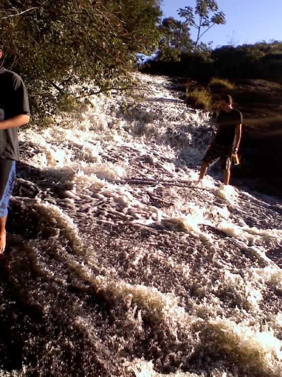 SALTO TERRA NOVA, POR NETO - SO JERNIMO DA SERRA - PR