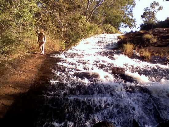 SALTO TERRA NOVA, POR NETO - SO JERNIMO DA SERRA - PR