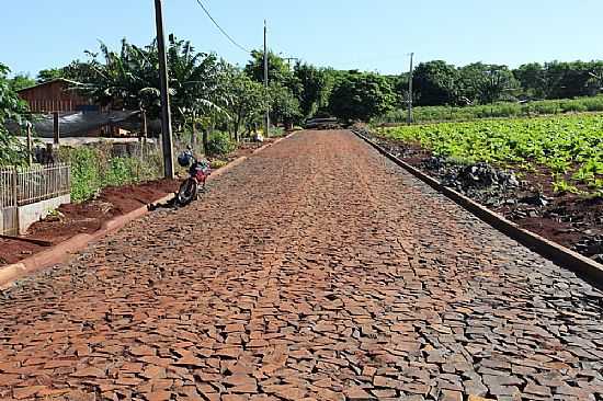 SO JOS DO ITAVO-PR-RUA DA CIDADE-FOTO:ITAIPULANDIA.PR.GOV.BR  - SO JOS DO ITAVO - PR