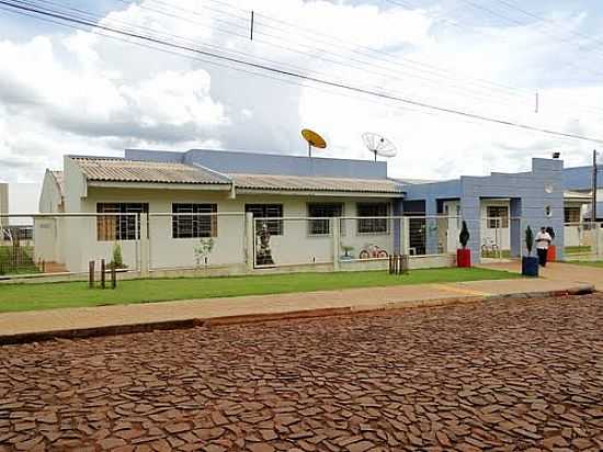 ESCOLA MUNICIPAL EM SO PEDRO DO IGUAU -PR-FOTO:RICARDO MERCADANTE - SO PEDRO DO IGUAU - PR