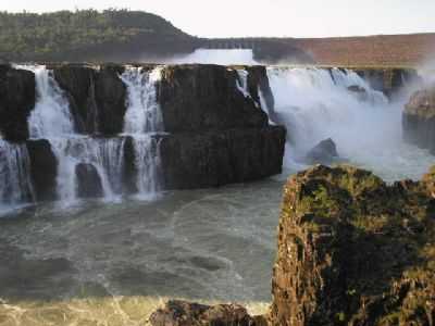 ALAGADO, POR CRISTIANE TREVIZAN - SAUDADE DO IGUAU - PR