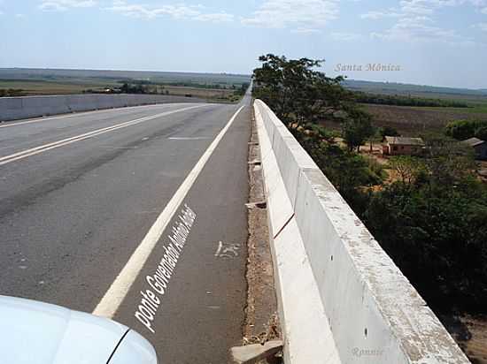 PONTE SOBRE O RIO IVA EM TAPIRA-FOTO:RONNIEVANDRE - TAPIRA - PR