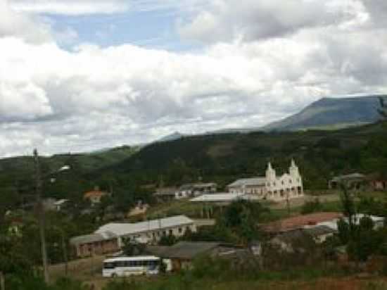 VISTA PARCIAL DA CIDADE DE TEREZA CRISTINA-FOTO:JORGE A.SZIMANSKI - TEREZA CRISTINA - PR