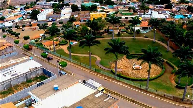 IRAQUARA-BA-VISTA AREA DO CENTRO DA CIDADE-FOTO:FACEBOOK - IRAQUARA - BA