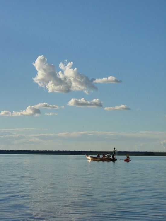 RIO PARANAPANEMA EM TERRA RICA-PR-FOTO:ISA LANZIANI - TERRA RICA - PR