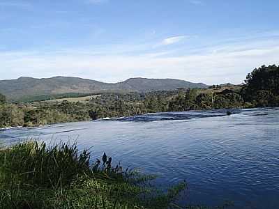 VISTA NA CACHOEIRA DE SALTINHO - , POR DIRCEU HEEREN  - TIJUCAS DO SUL - PR