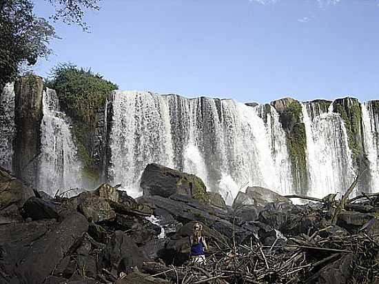 SALTO CAVALCANTI FOTO
POR EDINEI CARVALHO (PANORAMIO) - TOMAZINA - PR