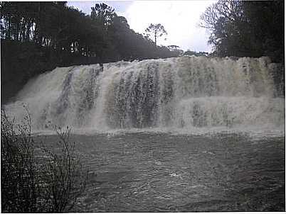 CACHOEIRA ARROIO FUNDO, TURVO-PR, POR GILMAR AMARAL - TURVO - PR