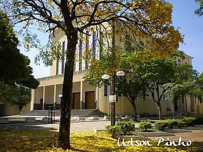 IGREJA S.FRANCISCO DE ASSIS POR UDSON PINHO
 - UMUARAMA - PR