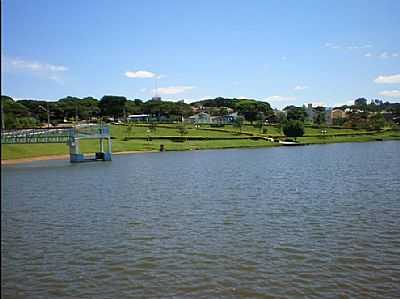 LAGO ARATIMB - FOTO
POR UDSON PINHO - UMUARAMA - PR