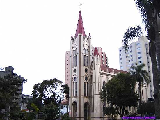 UNIO DA VITRIA-PR-CATEDRAL DO SAGRADO CORAO DE JESUS-FOTO:VICENTE A. QUEIROZ - UNIO DA VITRIA - PR