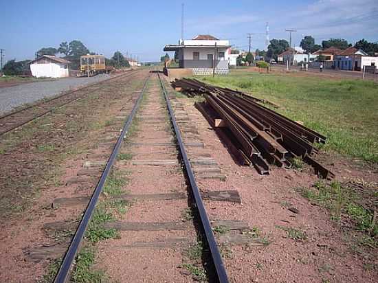 VENTANIA-PR-ESTAO FERROVIRIA-FOTO:JOAO... - VENTANIA - PR