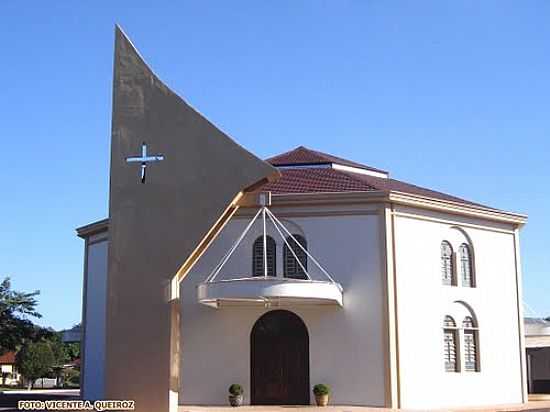 MATRIZ DE N.SRA.DE FTIMA EM VILA NOVA-FOTO:VICENTE A. QUEIROZ - VILA NOVA - PR