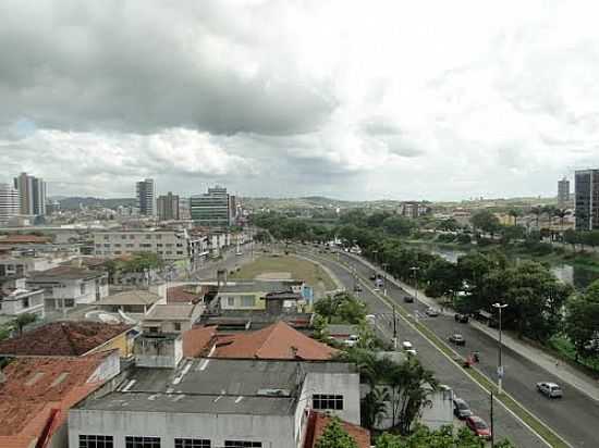 AVENIDA AZIS MARON EM ITABUNA-FOTO:CERRADO - ITABUNA - BA