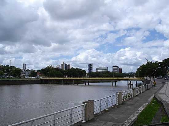 BEIRA RIO EM ITABUNA-FOTO:CERRADO - ITABUNA - BA