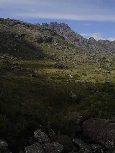 AGULHAS NEGRAS - AGULHAS NEGRAS - RJ