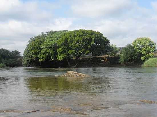 RIO POMBA EM APERIB-FOTO:SERGIO COUTO - APERIB - RJ