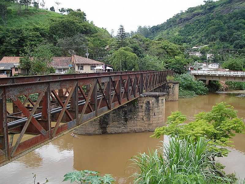 AREAL-RJ-PONTE FERROVIRIA DA LEOPOLDINA-FOTO:PEDRO REZENDE - AREAL - RJ