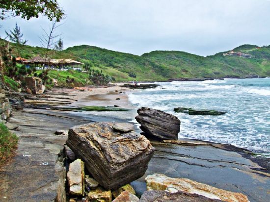 PRAIA BRAVA - BZIOS - RJ, POR HENRIQUE SERRA - RQSERRA - BZIOS - RJ