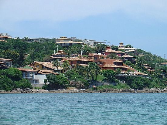 PRAIA DA FERRADURA EM BZIOS-RJ-FOTO:LUIS FERRADA - BZIOS - RJ