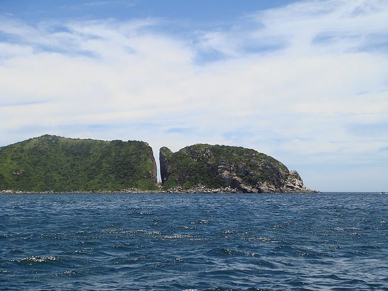 ARRAIAL DO CABO-RJ-FENDA NOSSA SENHORA-FOTO:J RODRIGUES - ARRAIAL DO CABO - RJ