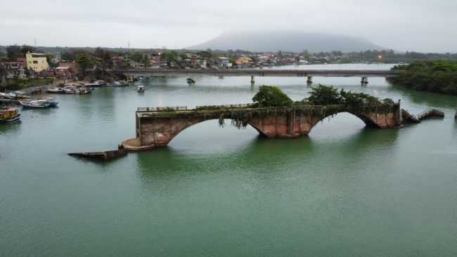 POR ADALBERTO CHAVES BATALHA - BARRA DE SO JOO - RJ