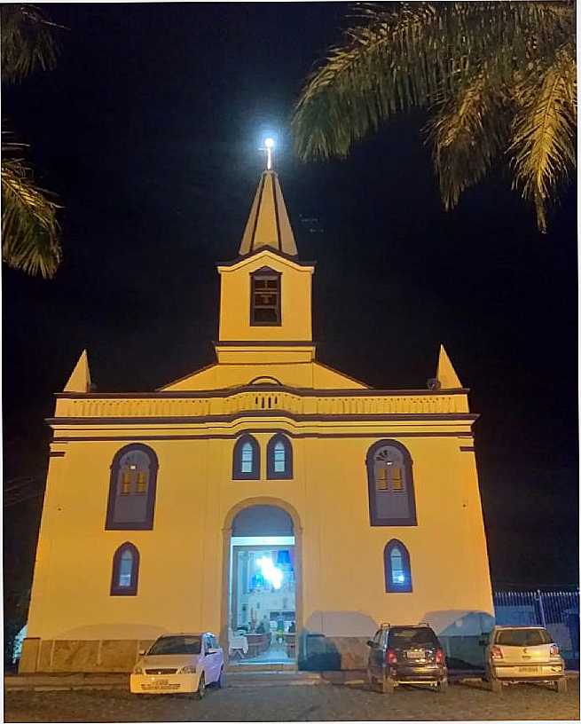 IGREJA CATLICA NOSSA SENHORA DAS DORES - PRAA COMENDADOR NBREGA, N 143 - CENTRO - CEP: 27160-088 - DISTRITO DE DORNDIA - BARRA DO PIRA - RJ., POR JOO CARLOS PAULINO PAIVA - BARRA DO PIRA - RJ