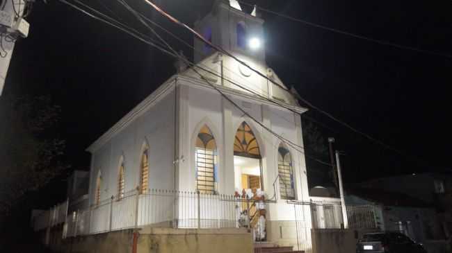 IGREJA DE SO FRANCISCO DE ASSIS - BAIRRO: VARGEM GRANDE - PARQUIA SO BENEDITO - BARRA DO PIRA - RJ., POR JOO CARLOS PAULINO PAIVA - BARRA DO PIRA - RJ