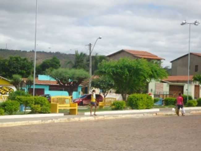 PRAA VINTE E CINCO DE SETEMBRO NO CENTRO DA CIDADE DE ITAET BAHIA, POR VAL MARQUES - ITAET - BA