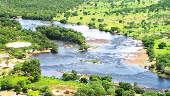 RIO PARAGUAU NA CIDADE DE ITAET BAHIA, POR VAL MARQUES - ITAET - BA