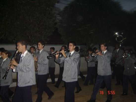 BANDA LIRICA NA FESTA DE CARABUU, POR CARABUU - CARABUU - RJ