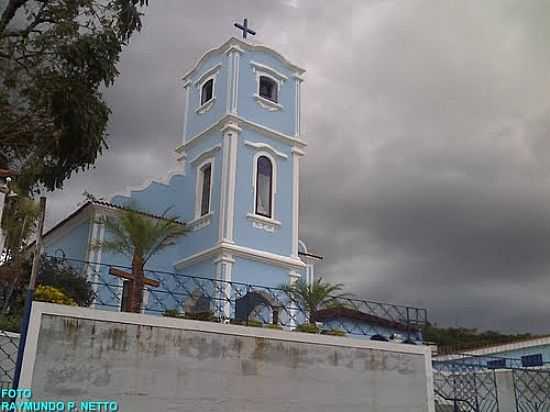 IGREJA DE N.SRA.APARECIDA EM COMENDADOR LEVY GASPARIAN-FOTO:RAYMUNDO P NETTO - COMENDADOR LEVY GASPARIAN - RJ