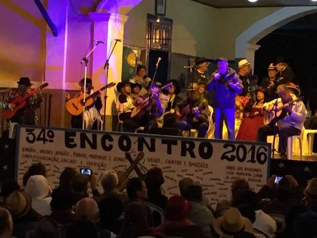 ENCONTRO DE CORAIS, POR ELOISA ELENA MACHADO DOS SANTOS - CONSERVATRIA - RJ