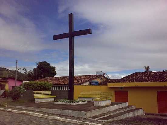 CRUZEIRO EM COLNIA LEOPOLDINA-FOTO:LUIZ HERCULANO - COLNIA LEOPOLDINA - AL