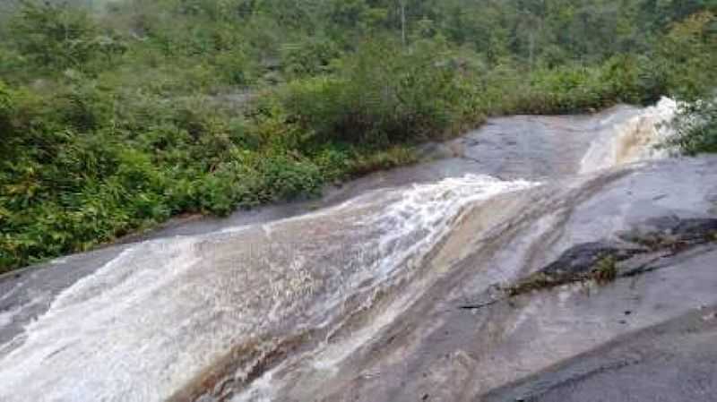 GLICRIO-RJ-CACHOEIRA DO TOBOG-FOTO:DUAN SIQUEIRA - GLICRIO - RJ