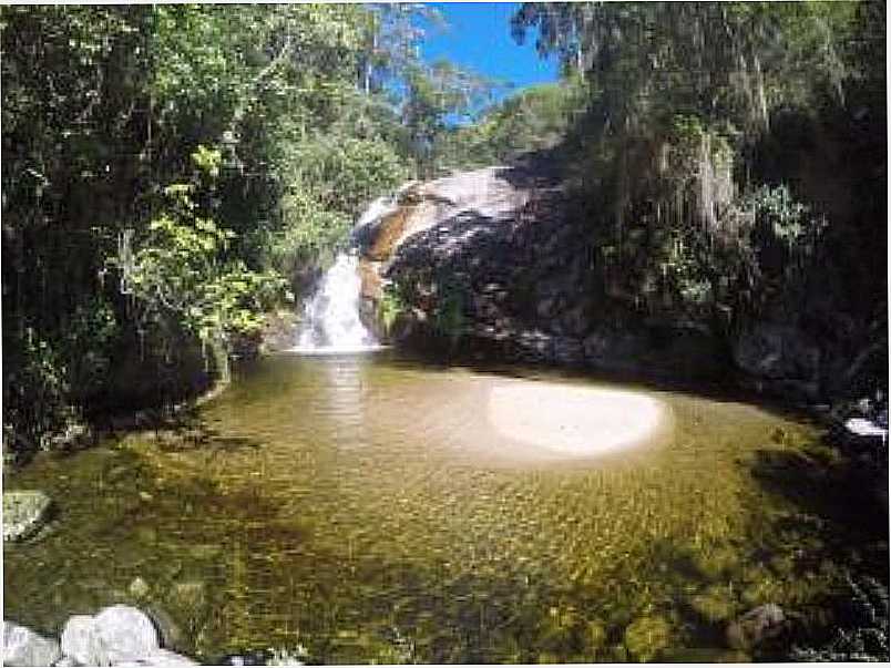 GLICRIO-RJ-CACHOEIRA ESTRELA-FOTO:DUAN SIQUEIRA - GLICRIO - RJ