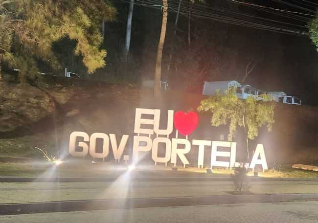 MINHAS RAZES ESTO AQUI!, POR LUCIANA SOARES DUTRA DE AZEVEDO LEITE ZARUR - GOVERNADOR PORTELA - RJ