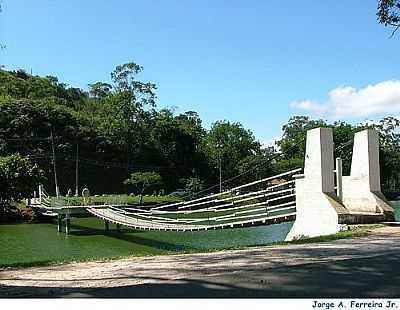 LAGO DE JAVARY POR JOGE A FERREIRA JR - GOVERNADOR PORTELA - RJ